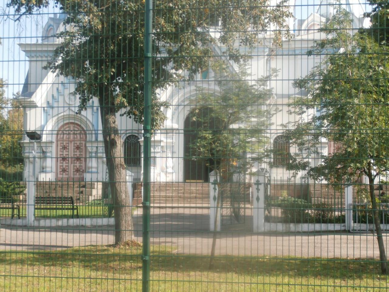 Apartments At The Church Alley Daugavpils Kültér fotó